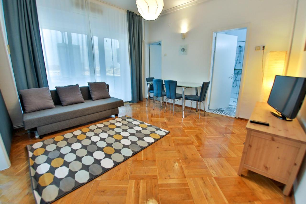 Color Apartments Nicolae Tonitza St Bukarest Exterior foto