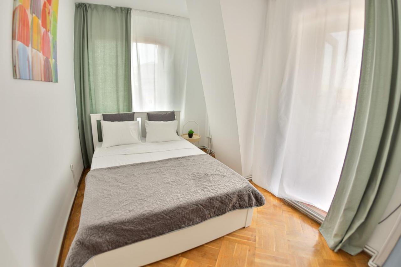 Color Apartments Nicolae Tonitza St Bukarest Exterior foto