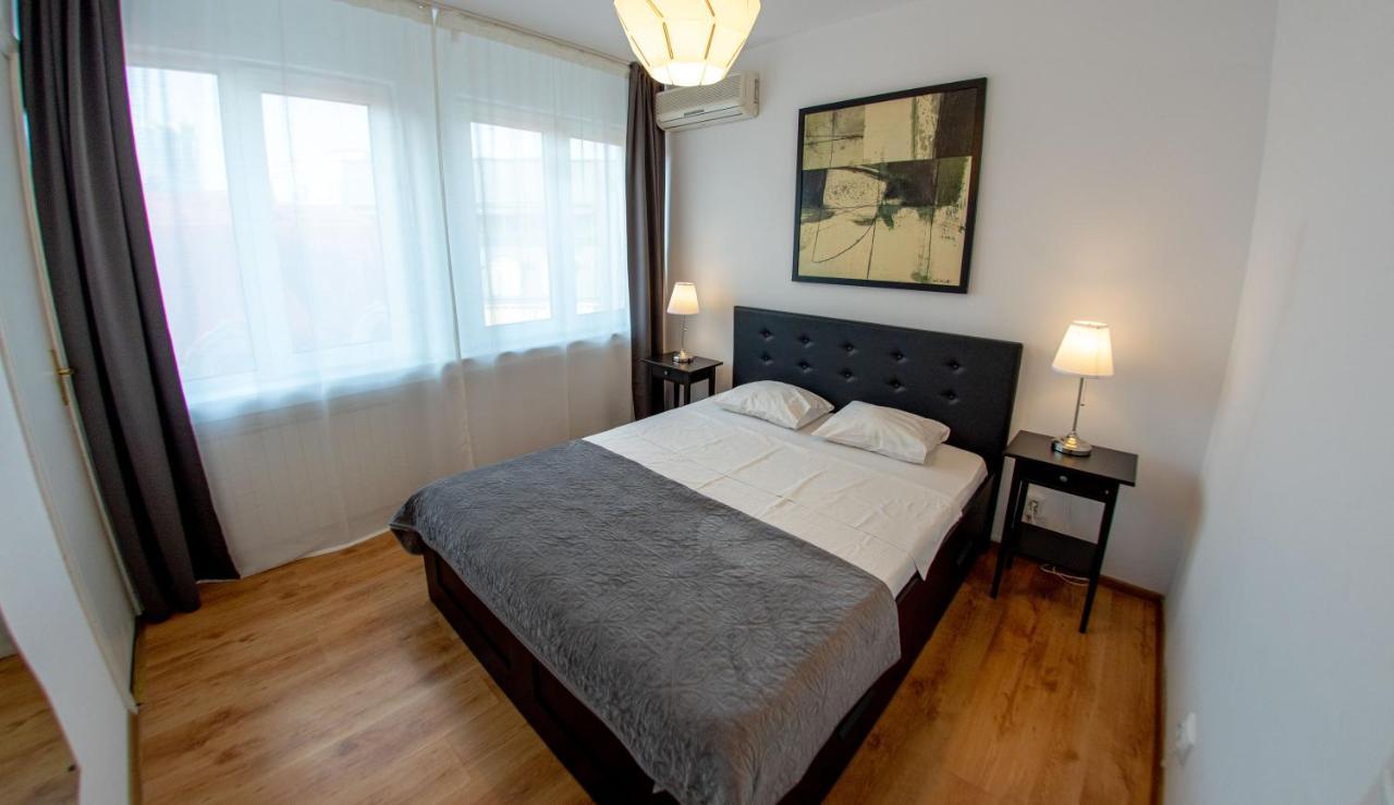 Color Apartments Nicolae Tonitza St Bukarest Exterior foto